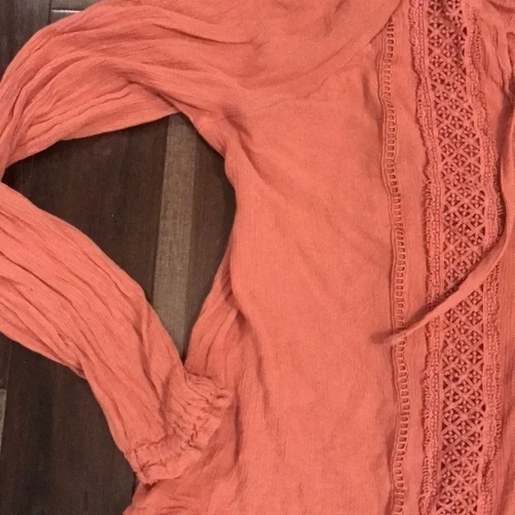 Hollister‎ Long Sleeve Gauze Top M EUC - Picture 2 of 7